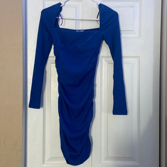 Blue long sleeve dress - princess Polly - Picture 2 of 8